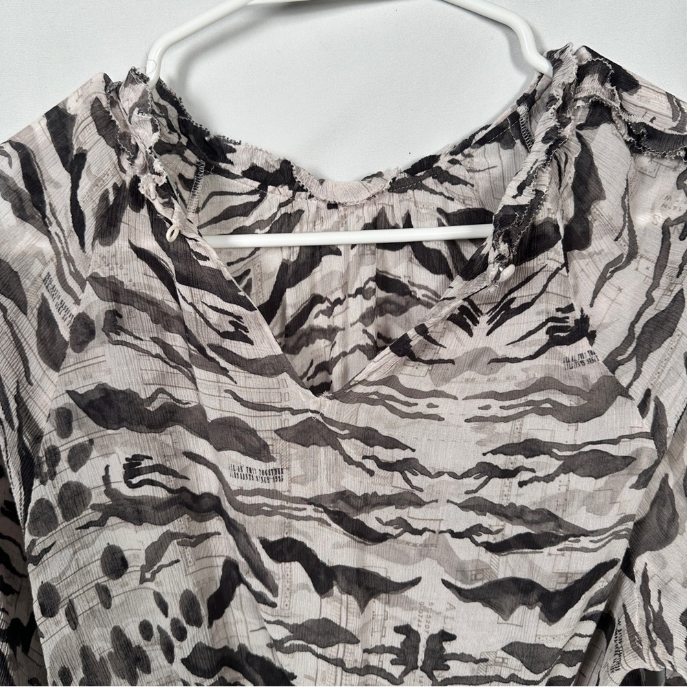 AllSaints Thallo Oniyuri Ecru Crop Ruffle Blouse Size 2 - Picture 12 of 13